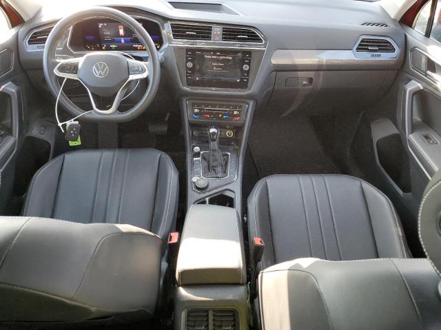 3VV2B7AX9NM091024 - 2022 VOLKSWAGEN TIGUAN SE Rot Foto 8