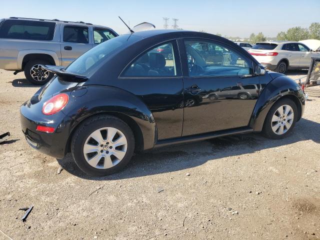 3VWPG3AG5AM011370 - 2010 VOLKSWAGEN NEW BEETLE 黑色 照片 3