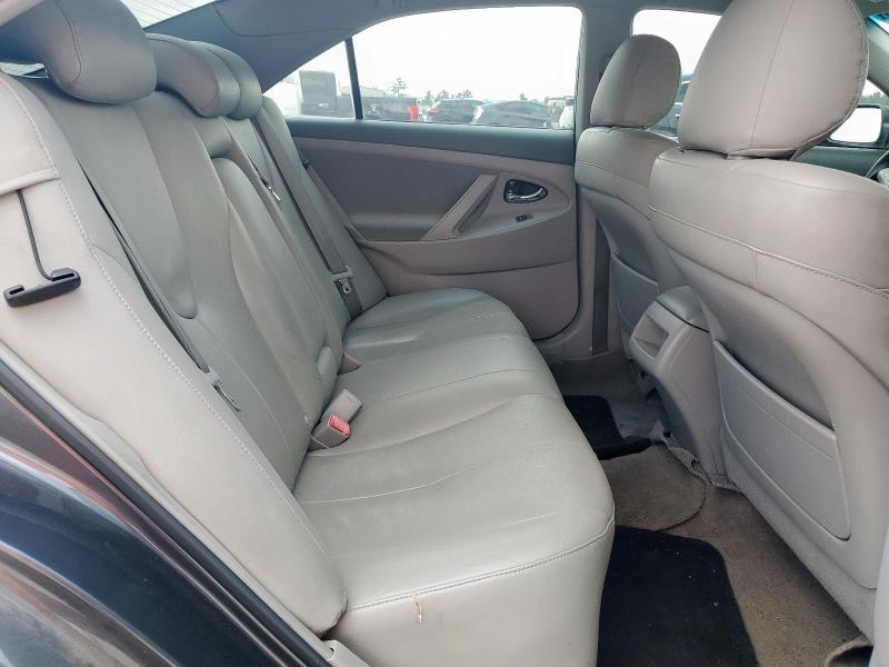 4T4BF3EK6BR184120 - 2011 TOYOTA CAMRY BASE GRAY photo 10