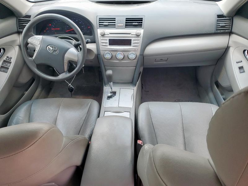 4T4BF3EK6BR184120 - 2011 TOYOTA CAMRY BASE GRAY photo 8