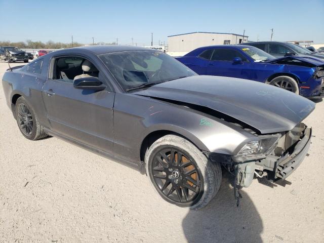 1ZVBP8AM3E5252062 - 2014 FORD MUSTANG SILVER photo 4