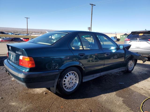 WBACB3325RFE18425 - 1994 BMW 325 I GREEN photo 3