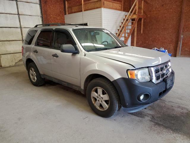 1FMCU9DG5AKD09056 - 2010 FORD ESCAPE XLT 银色 照片 4