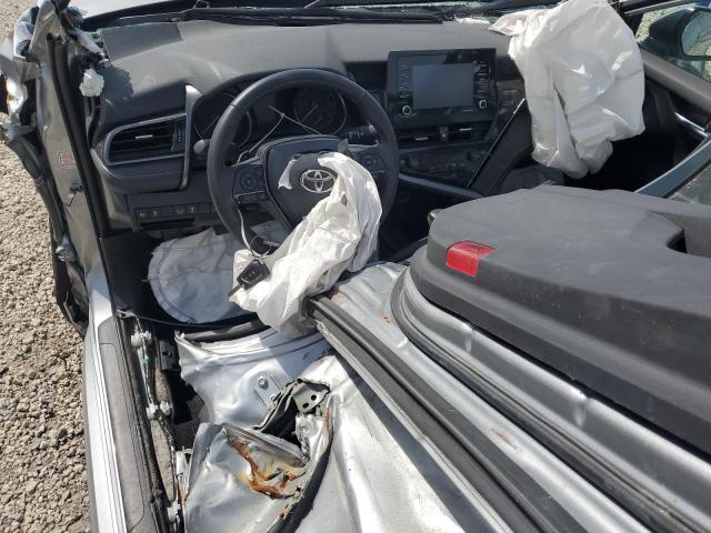 4T1G11AK9RU251618 - 2024 TOYOTA CAMRY SE NIGHT SHADE SILVER photo 8