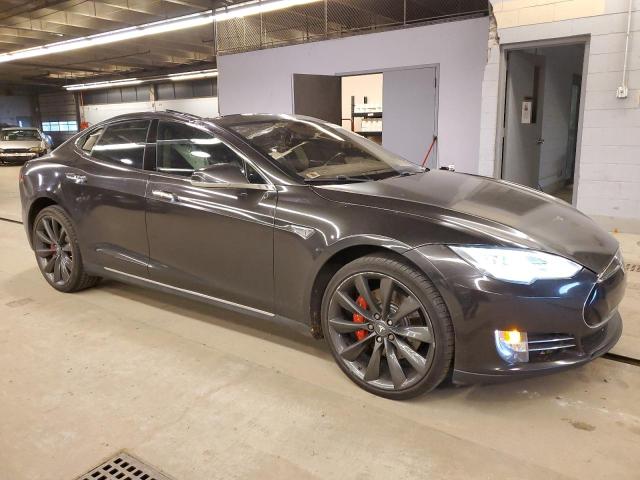 5YJSA1H29EFP63094 - 2014 TESLA MODEL S BLACK photo 4