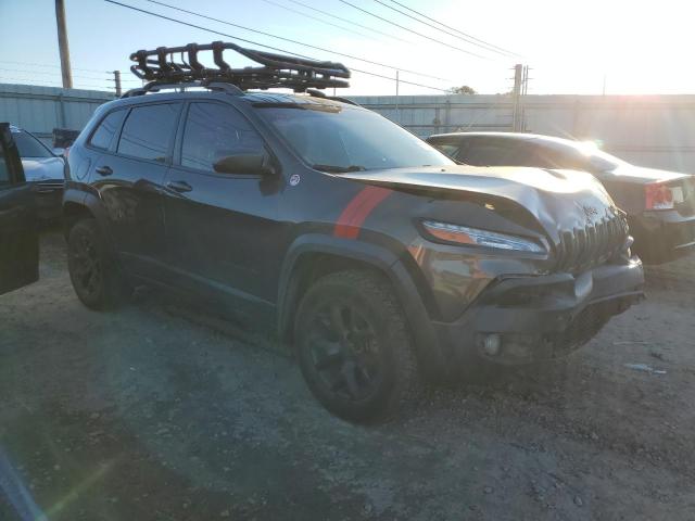 1C4PJMBB4JD532945 - 2018 JEEP CHEROKEE TRAILHAWK BLACK photo 4