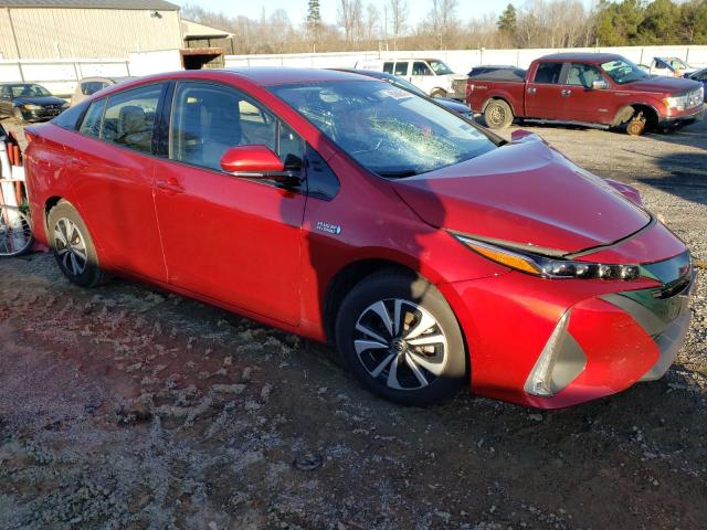 JTDKARFP1H3026888 - 2017 TOYOTA PRIUS PRIM 红色 照片 4