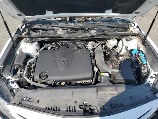 4T1BZ1HK7KU029528 - 2019 TOYOTA CAMRY XSE أبيض صورة 11