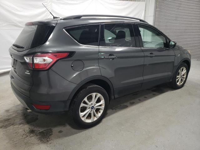 1FMCU0GD6JUA75205 - 2018 FORD ESCAPE SE SILVER photo 3