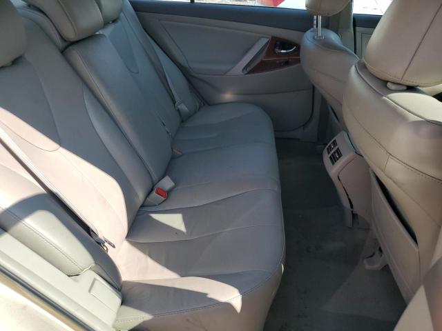 4T4BF3EKXBR161777 - 2011 TOYOTA CAMRY BASE Бежевий фото 10