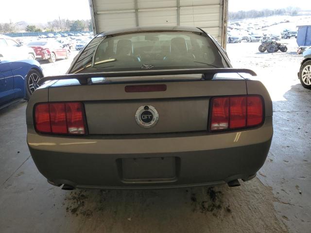 1ZVFT82H355159962 - 2005 FORD MUSTANG GT BROWN photo 6