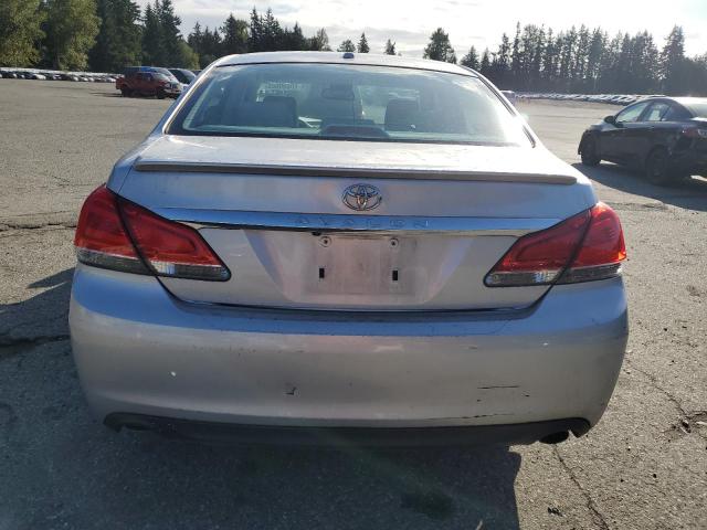 4T1BK3DB8BU397903 - 2011 TOYOTA AVALON BASE Արծաթագույն լուսանկար 6