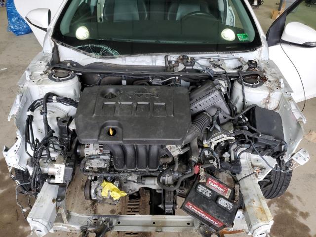 5YFBURHE4GP522969 - 2016 TOYOTA COROLLA L WHITE photo 11