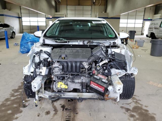 5YFBURHE4GP522969 - 2016 TOYOTA COROLLA L WHITE photo 5