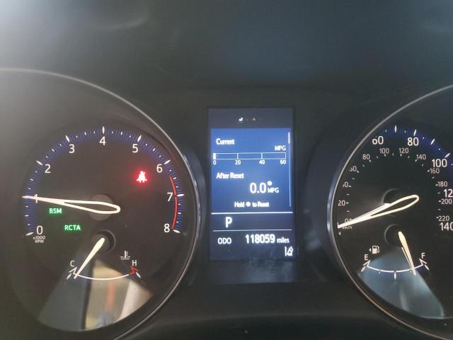 JTNKHMBX8K1049149 - 2019 TOYOTA C-HR XLE 银色 照片 9