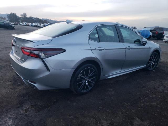 4T1G11AK5PU737338 - 2023 TOYOTA CAMRY SE NIGHT SHADE GRAY photo 3