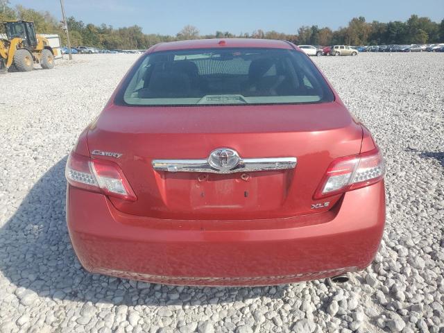 4T4BF3EK2BR100049 - 2011 TOYOTA CAMRY BASE Rot Foto 6