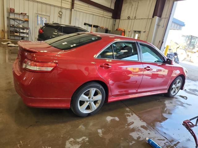 4T1BF3EK1AU046106 - 2010 TOYOTA CAMRY BASE RED photo 3