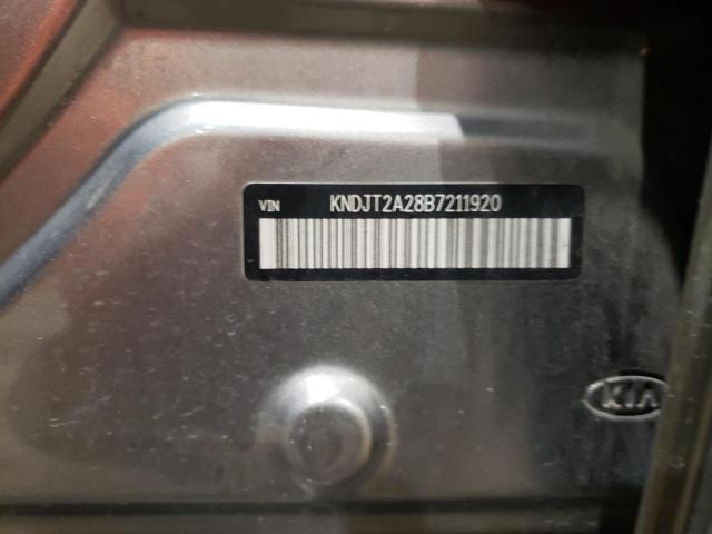 KNDJT2A28B7211920 - 2011 KIA SOUL + GRAY photo 13