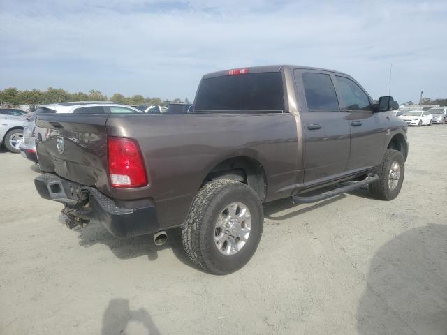 3C6UR5CL1JG415567 - 2018 RAM 2500 ST ყავისფერი ფოტო 3