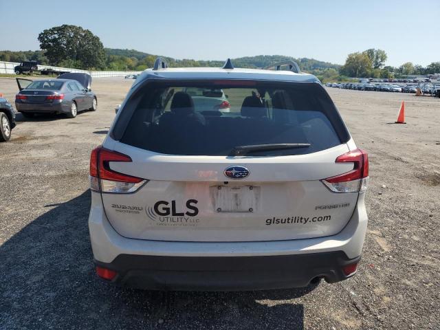 JF2SKACC4RH515775 - 2024 SUBARU FORESTER PREMIUM WHITE photo 6