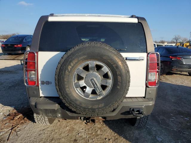 5GTDN13E678159576 - 2007 HUMMER H3 WHITE photo 6