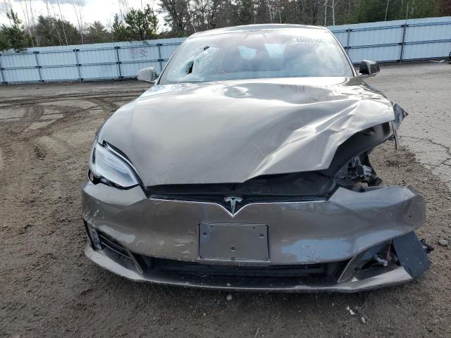 5YJSA1E24GF169763 - 2016 TESLA MODEL S ნაცრისფერი ფოტო 5