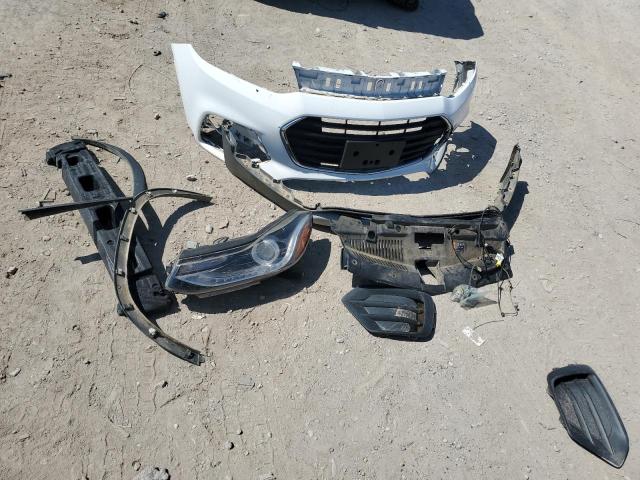 3GNCJLSB6KL370098 - 2019 CHEVROLET TRAX 1LT 白色 照片 12