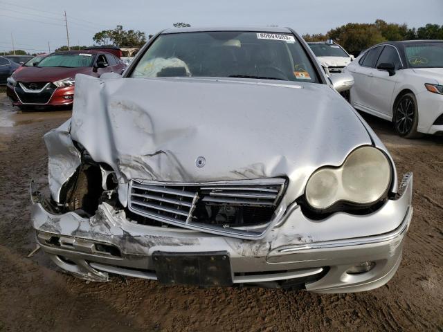 WDBRF81J05F669707 - 2005 MERCEDES-BENZ C 240 4MATIC SILVER photo 5