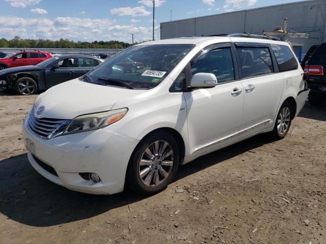 2017 TOYOTA SIENNA XLE, 