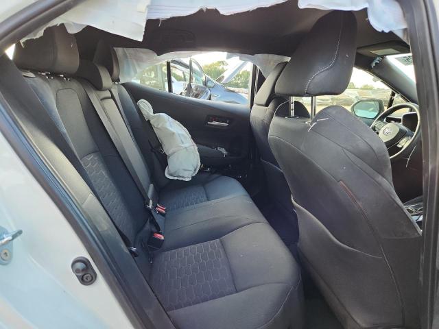 JTND4MBE2N3181822 - 2022 TOYOTA COROLLA SE WHITE photo 11