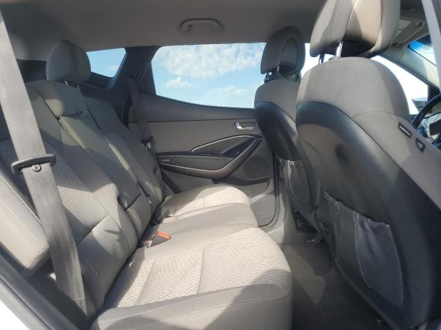 5XYZT3LB6JG569864 - 2018 HYUNDAI SANTA FE S WHITE photo 11