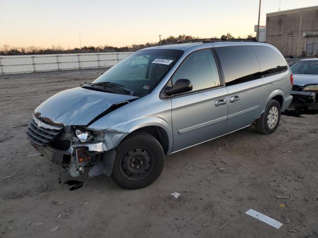 2005 CHRYSLER TOWN & COU LX, 