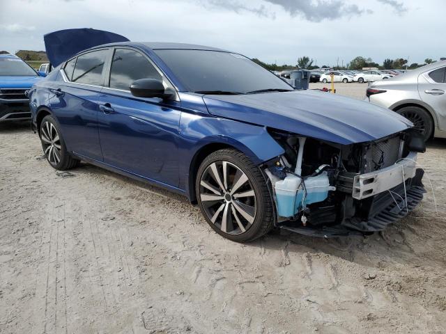 1N4BL4CV6LC242427 - 2020 NISSAN ALTIMA SR BLUE photo 4