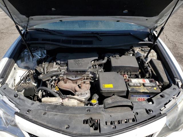 4T1BF1FK1CU582141 - 2012 TOYOTA CAMRY BASE WHITE photo 11