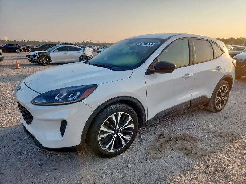 2022 FORD ESCAPE SE, null