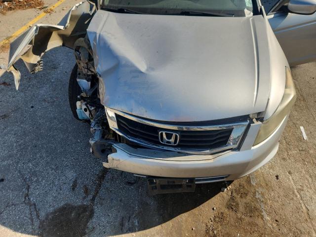 1HGCP26459A071119 - 2009 HONDA ACCORD LXP SILVER photo 11
