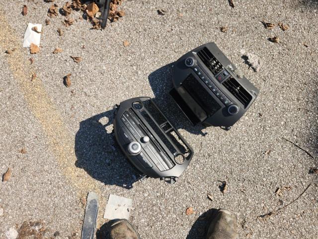 1HGCP26459A071119 - 2009 HONDA ACCORD LXP SILVER photo 12