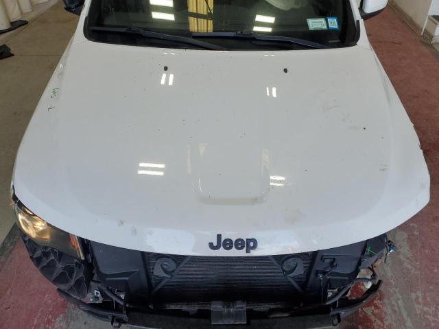 1C4RJFAG7JC387083 - 2018 JEEP GRAND CHER LAREDO Ağ foto 12