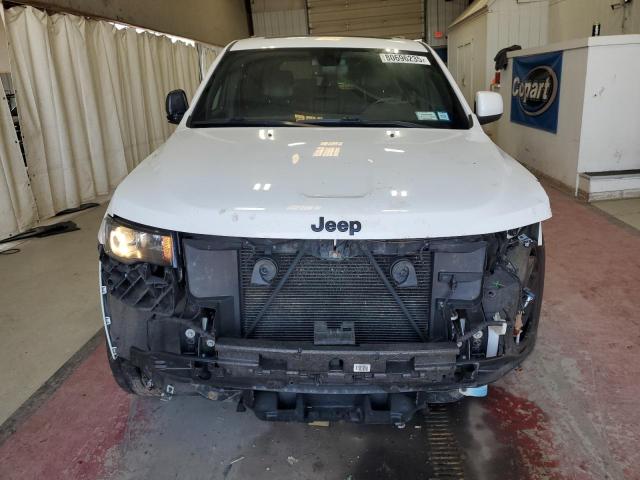 1C4RJFAG7JC387083 - 2018 JEEP GRAND CHER LAREDO Ağ foto 5