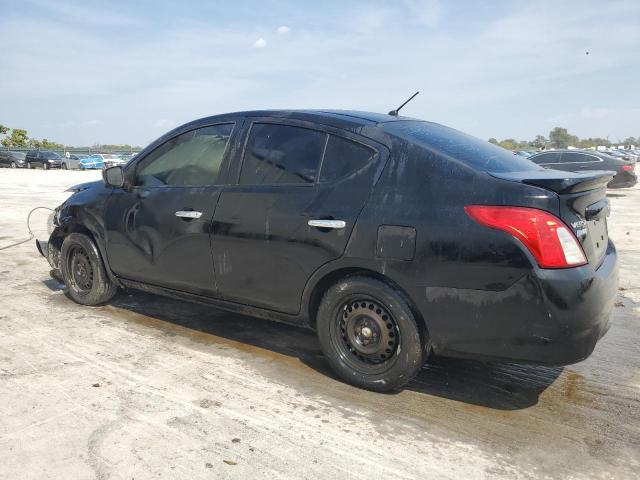 3N1CN7AP5JL879795 - 2018 NISS VERSA S BLACK photo 2