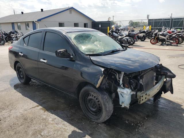 3N1CN7AP5JL879795 - 2018 NISS VERSA S BLACK photo 4