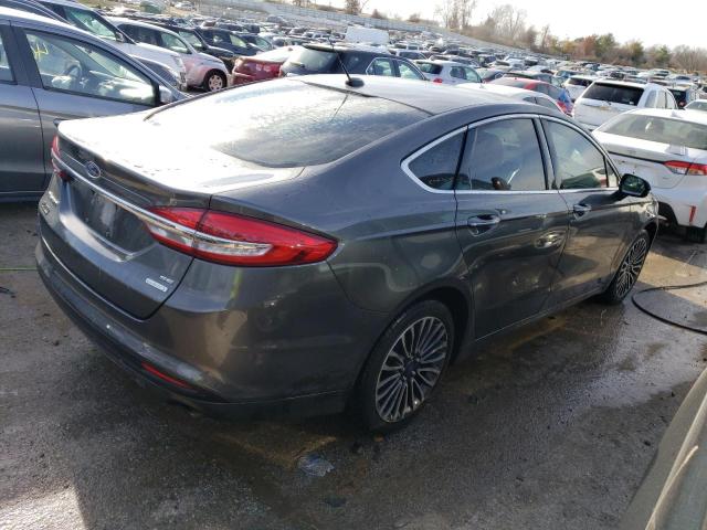 3FA6P0HD3HR264229 - 2017 FORD FUSION SE GRAY photo 3