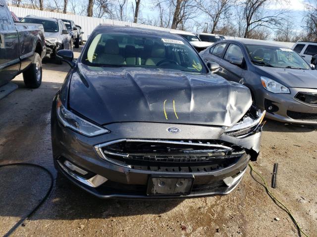 3FA6P0HD3HR264229 - 2017 FORD FUSION SE GRAY photo 5