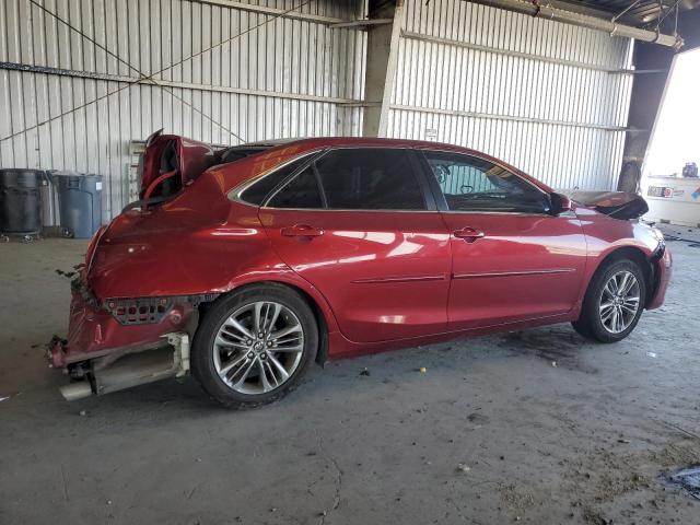 4T1BF1FK6HU621796 - 2017 TOYOTA CAMRY LE 栗色 照片 3