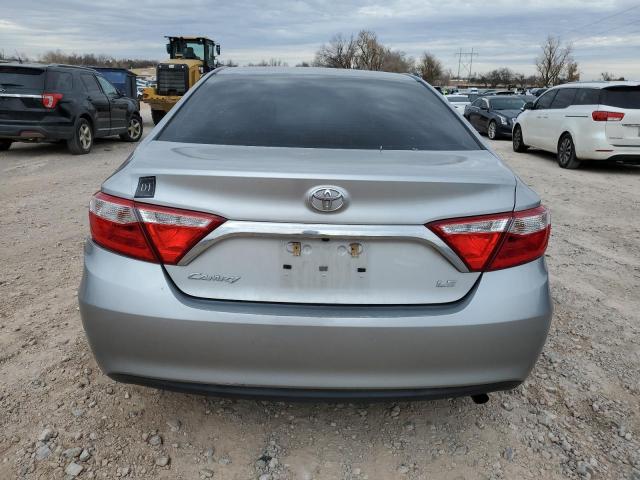 4T1BF1FK6HU683375 - 2017 TOYOTA CAMRY LE SILVER photo 6