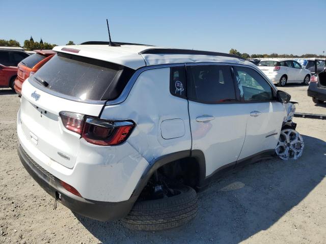 3C4NJDBN5ST553414 - 2025 JEEP COMPASS LATITUDE WHITE photo 3