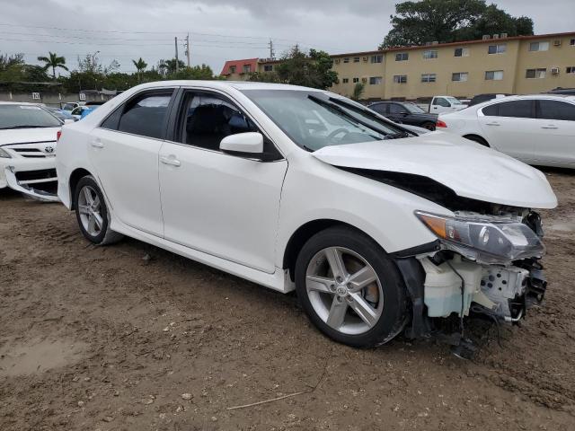 4T1BF1FK3CU569777 - 2012 TOYOTA CAMRY BASE WHITE photo 4