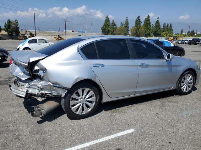 1HGCR2F73FA013199 - 2015 HONDA ACCORD EX 银色 照片 3