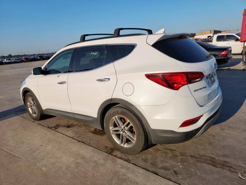 5NMZU3LBXJH104961 - 2018 HYUNDAI SANTA FE S WHITE photo 2